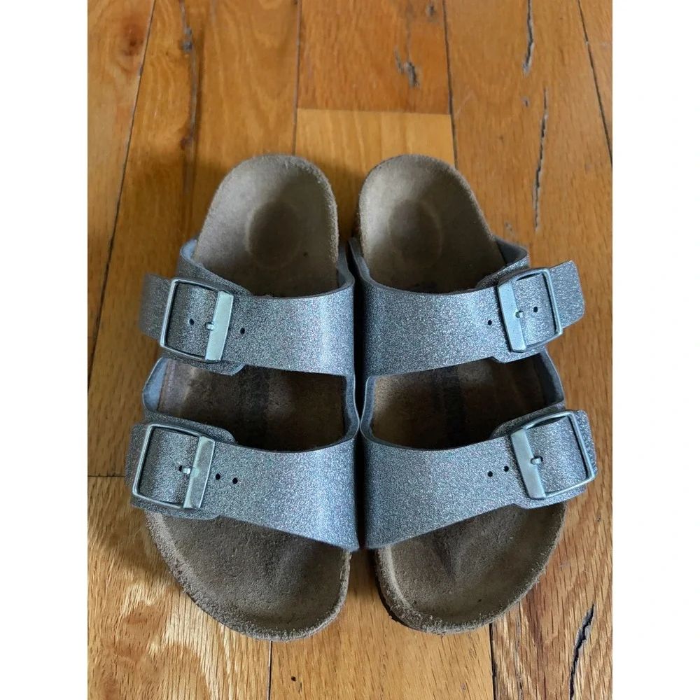 Kids Arizona Birkenstocks Sparkling Light Silver Size 28/US 10-10.5